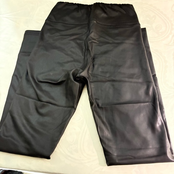 Black Faux Leather Leggings - Picture 4 of 16